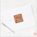 Sticker Carré Rust Peacock Flourdissant Merci Mariage<br><div class="desc">Scellez vos cartes de remerciements avec cet élégant mariage Rust Peacock Flourish Merci sticker. Le design d'un autocollant présente un élégant paon orné de fleurs. Autre papeterie mariage,  fournitures de mariage,  et faveurs de fête disponibles avec cette conception aussi.</div>