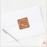 Sticker Carré Rust Peacock Flourdissant Merci Mariage<br><div class="desc">Scellez vos cartes de remerciements avec cet élégant mariage Rust Peacock Flourish Merci sticker. Le design d'un autocollant présente un élégant paon orné de fleurs. Autre papeterie mariage,  fournitures de mariage,  et faveurs de fête disponibles avec cette conception aussi.</div>