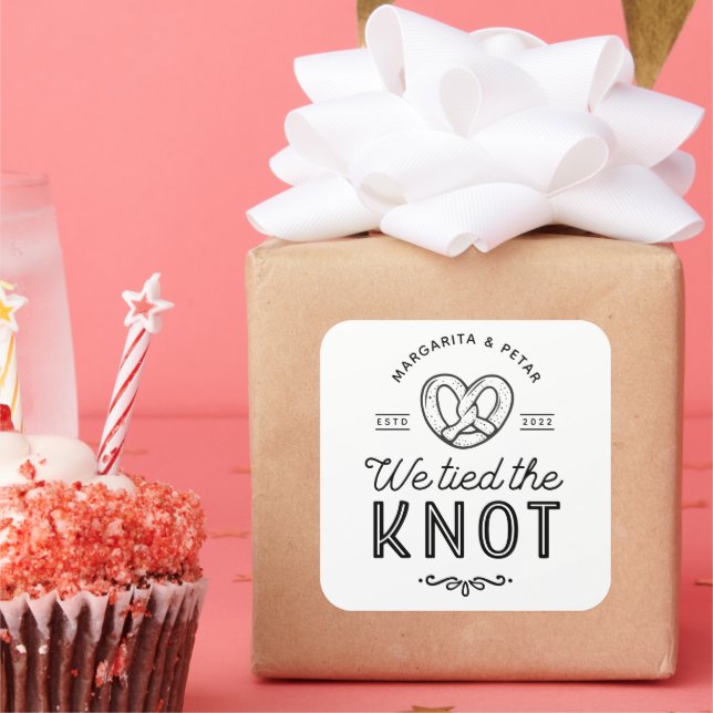 Sticker Carré Sacs Favor Mariage Pretzel Sacs Nous Avons Lié Le  (Fête)