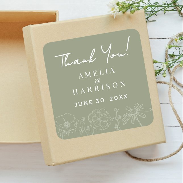 Sticker Carré Sage Green Élégant Mariage Floral Merci (Sage Green Elegant Floral Wedding Thank You Square Favor Sticker with Couple Names, Wedding Date.)