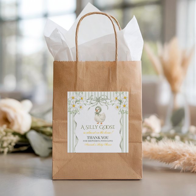 Sticker Carré Silly Goose Sage Green Gender Neutral Baby Shower (Créateur téléchargé)