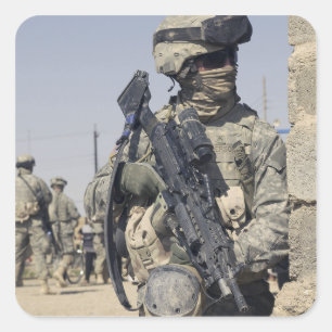 Sticker Carré Soldat armé d'un MK-48