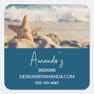 Sticker Carré Starfish sur une plage de sable Photo Business