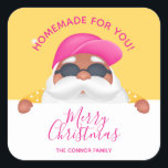 Sticker Carré Sun Père Noël Christmas Maison de vacances<br><div class="desc">Créez des autocollants pour étiquette vos vacances de Noël produits maison,  biscuits,  bonbons,  gâteries,  faveurs de fête et plus encore avec un Père Noël bronzé dans un casquette de baseball rose chaud et votre message dans des lettres chic.</div>
