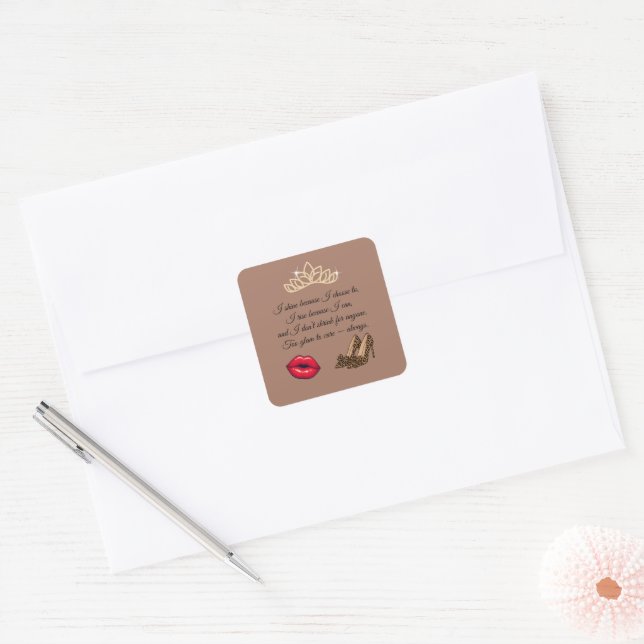 Sticker Carré Trop Glam Pour Se Soucier – Citation Chic (Enveloppe)