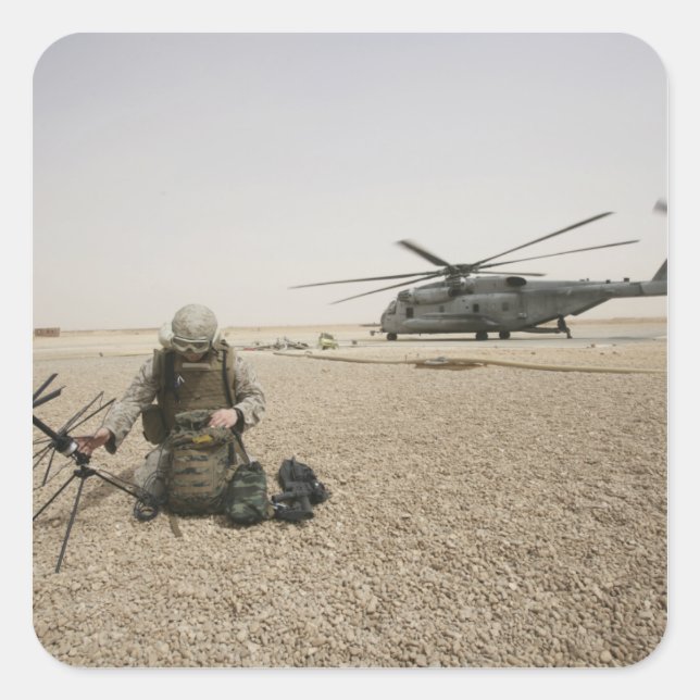 Sticker Carré Un opérateur radio de terrain (Devant)