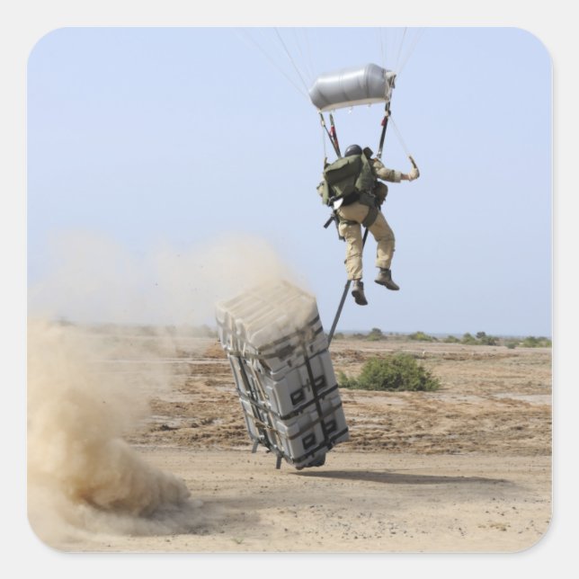 Sticker Carré Un pararescueman descend dans la zone (Devant)