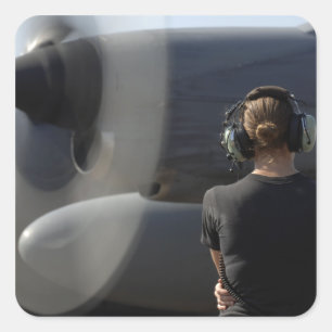 Sticker Carré Un soldat surveille la performance