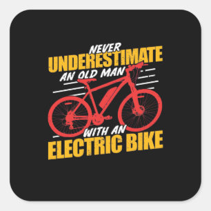 Sticker Carré Un Vieux Homme Avec Un Vélo Électrec