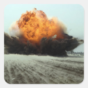 Sticker Carré Une explosion éclate