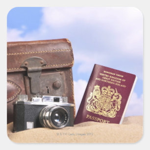 Sticker Carré Une vieille valise en cuir, un rétro