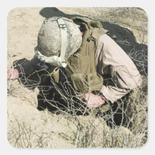 Sticker Carré US Marine saute dans un trou