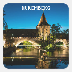 Sticker Carré Vieux pont médiéval la nuit à Nuremberg
