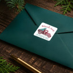 Sticker Carré Vintage Red Truck Christmas Tree Monogramme Adress<br><div class="desc">Célébrez la saison des fêtes magiques et festives avec nos étiquettes autocollants d'adresse de fêtes sur mesure. Notre design de vacances vintage comprend notre camionnette vintage de style rustique rouge tracée à la main transportant un arbre de Noël dans le dos. Personnalisé avec votre initiale monogramme, nom et adresse. Toutes...</div>