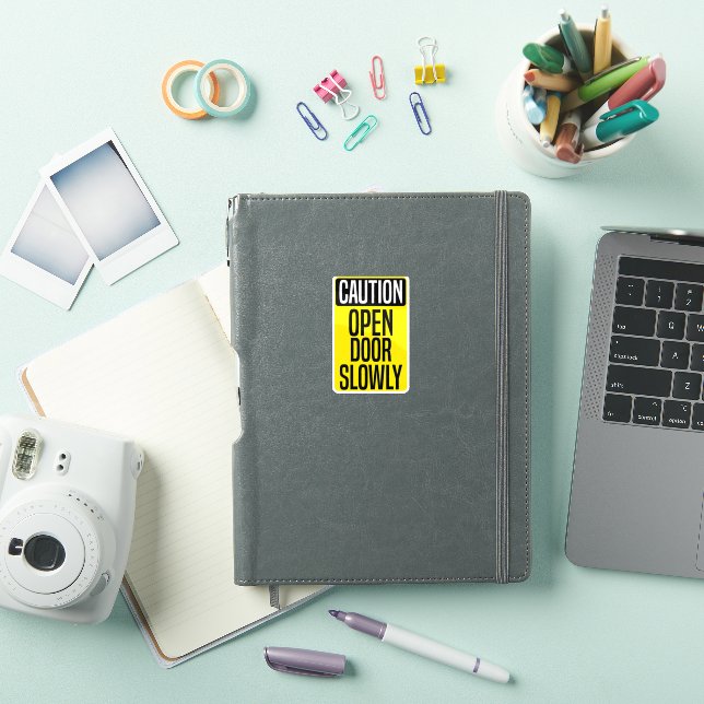 Sticker Caution Open Door Slowly (Couverture iPad)