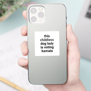 Sticker Cette dame de chien sans enfant vote le kamala bla