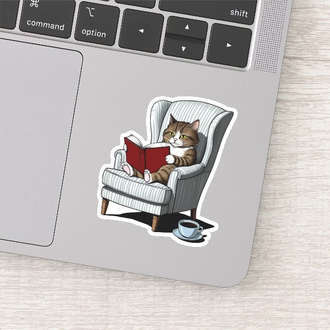 Sticker Chat confortable avec livre et café (Détail)