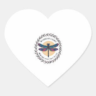 Sticker Cœur Boho Floral Dragonfly Elle Est Vêtue De Force