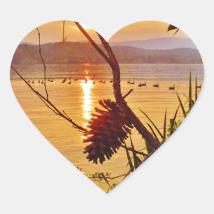 Sticker Cœur Coucher de soleil du lac Pinecone