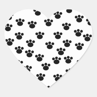 Sticker Cœur Des patters d'animaux. Black and White.