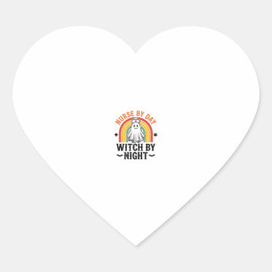 Sticker Cœur Infirmière le jour, sorcière la nuit, design fantô