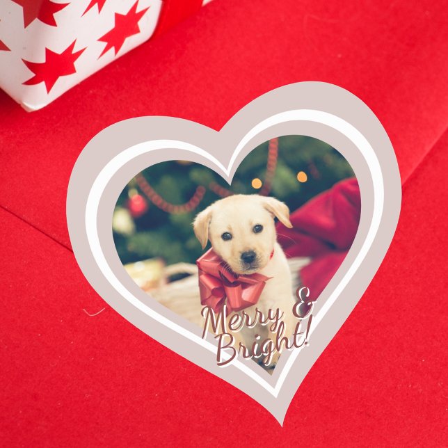 Sticker Cœur Love Shape Photo personnalisé Noël (The magic of Christmas, delivered with love.)