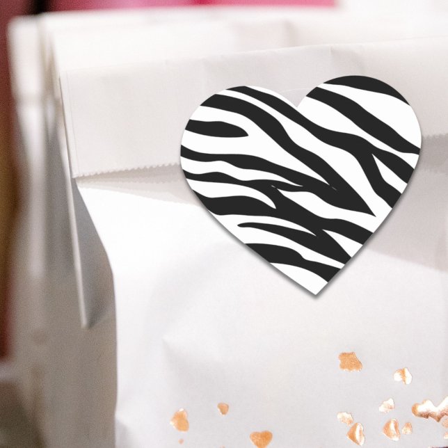 Sticker Cœur Soirée d'anniversaire en safari imprimé noir blanc (Chic black white zebra print safari birthday party heart sticker)