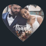 Sticker Cœur Sweet Heart Photo Mariage Favor Merci<br><div class="desc">Voici le Mariage de photo Sweet Heart Merci Favor Heart Sticker, la touche finale parfaite pour express votre gratitude à vos invités dans le style! Ces stickers charmantes en forme de coeur sont personnalisables, vous permettant d'ajouter une touche personnelle en incorporant une photo préférée. Chaque autocollant sert de symbole d'appréciation...</div>