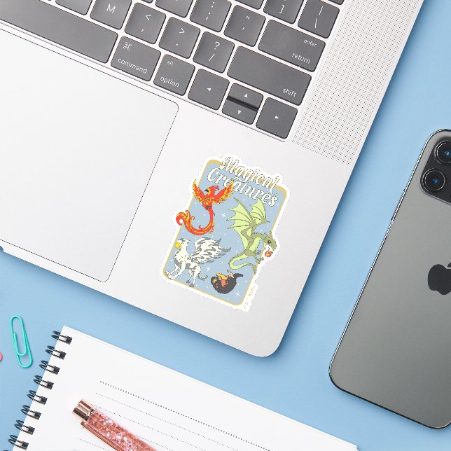 Sticker Créatures Magiques Graphisme Vintage (Ordinateur portable avec iPhone)