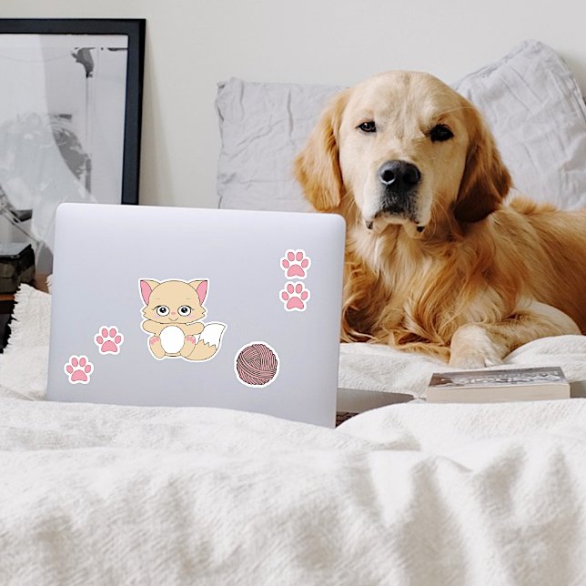 Sticker Cute Kawaii Kitten et Empreintes de pattes (Créateur téléchargé)