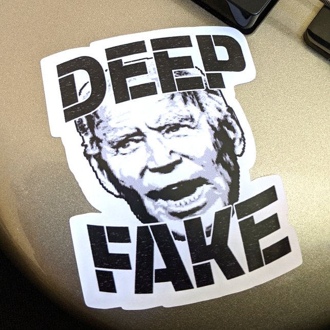 Sticker Deep Fake Glitchy Joe Biden Politique Mème Imposte (Créateur téléchargé)