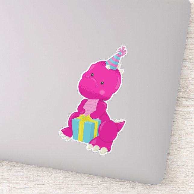 Sticker Dinosaure d'anniversaire, Dinosaure rose, Casquett (Détail)