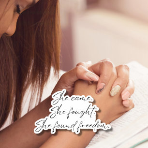 Sticker Elle est venue, elle a combattu l'autocollant de p