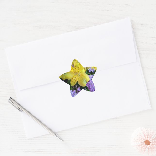 Sticker Étoile Jaune et Fleurs Lilac Violettes (Enveloppe)