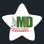 STICKER ÉTOILE MD SPORTS MÉDECINE CHRISTMAS DOCTEUR MÉDICALE<br><div class="desc">MD SPORTS MÉDECINE NOËL MÉDECIN MÉDICALE MERRY CHRISTMAS MD - MÉDECIN MÉDICALE - SUCRES DE CANNE ET NOËL ARBRE La médecine sportive est une branche de la médecine qui traite de la condition physique,  du traitement et de la prévention des blessures liées au sport et à l'exercice</div>