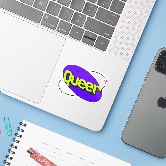 Sticker Fierté queer Y2K (Ordinateur portable avec iPhone)