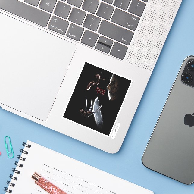 Sticker Freddy contre Jason | Affiche théâtrale (Ordinateur portable avec iPhone)