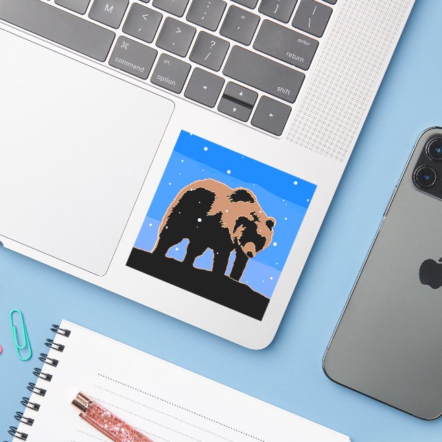 Sticker Grizzly Bear en hiver - Art original de la faune (Ordinateur portable avec iPhone)