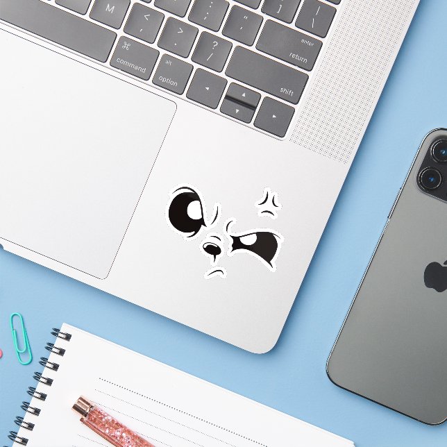Sticker Grumpy Panda Face Minimalist Vinyl Laptop Sticker. (Ordinateur portable avec iPhone)
