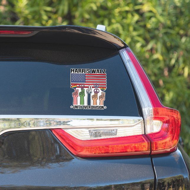 Sticker Harris Waltz 2024 Unité plutôt que division (Côté voiture)