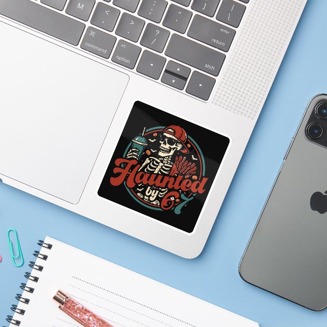 Sticker Haunted By 67 Funny Halloween Six Seven 67 Meme (Ordinateur portable avec iPhone)