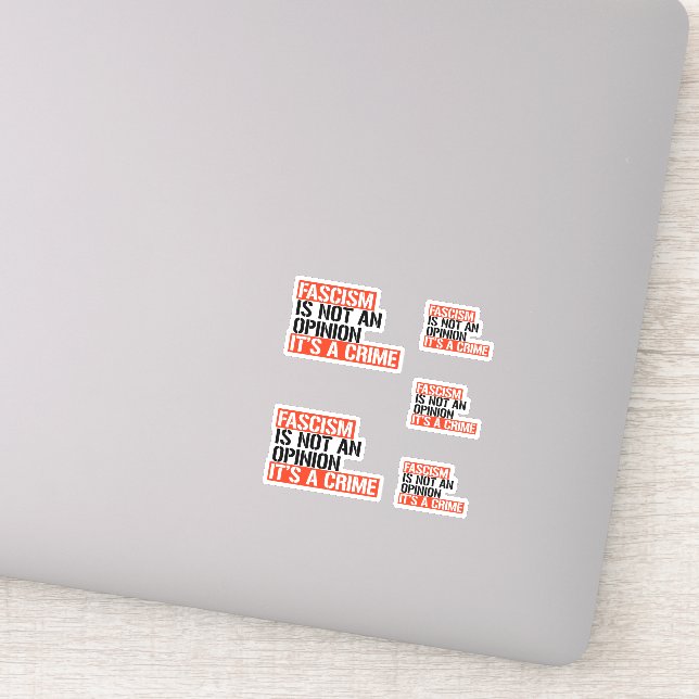 Sticker Le fascisme n'est pas une opinion (Détail)