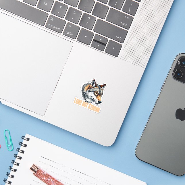 Sticker Lone But Strong Wolf (Ordinateur portable avec iPhone)