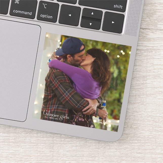 Sticker Luke et Lorelai en amour (Détail)