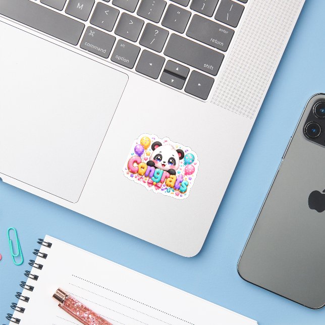 Sticker Mignon Kawaii Félicitations Panda Nom Pastel Rose  (Ordinateur portable avec iPhone)