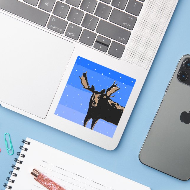 Sticker Moose en hiver - Art original de la faune (Ordinateur portable avec iPhone)