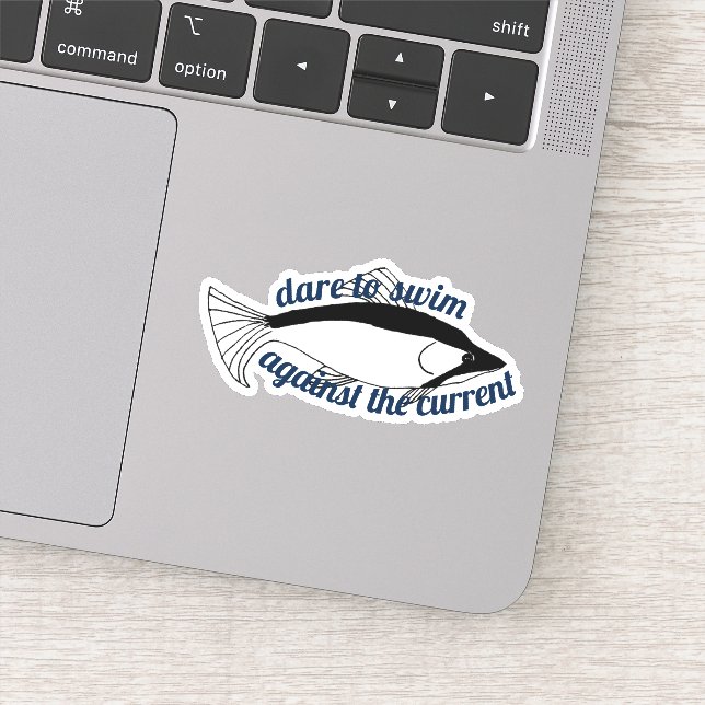 Sticker Osez nager contre les poissons motivants actuels (Détail)