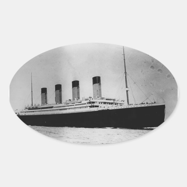 Sticker Ovale Bateau à vapeur RMS Titanic (Devant)