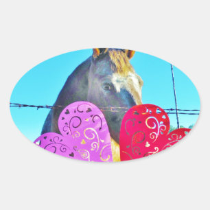 Sticker Ovale Cheval blanc et Brown Valentine Coeurs
