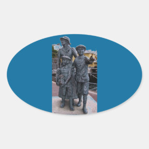 Sticker Ovale Cobh, Irlande Statues